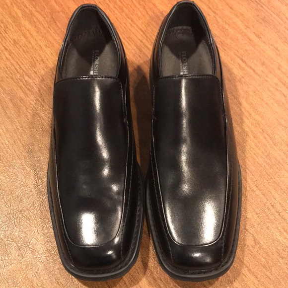 Florsheim Other - Florsheim, Men’s Corbin Slip On, Black
Size 10.5